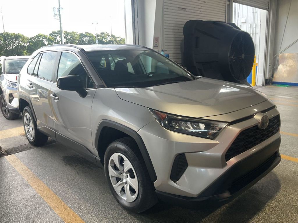 2020 Toyota Rav4 Image 1