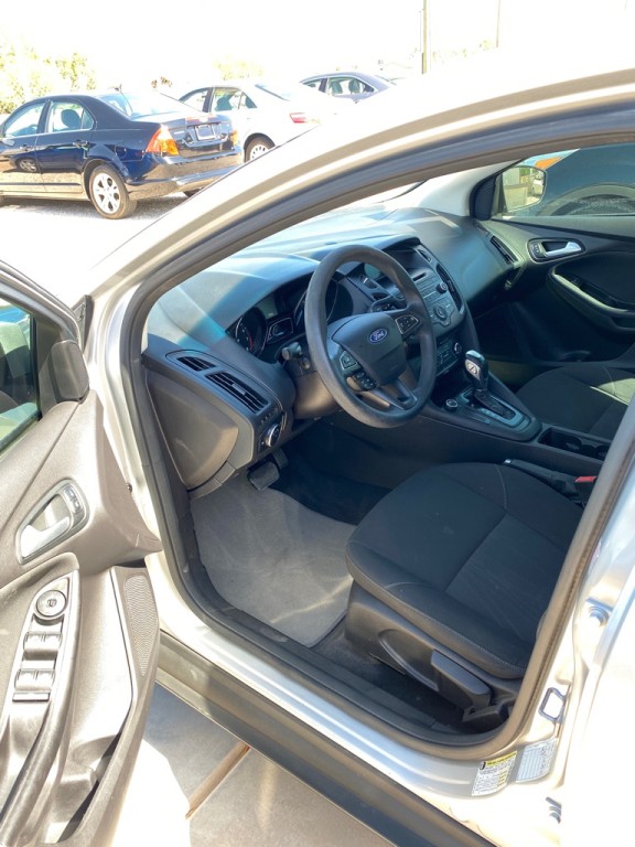 2015 Ford Focus Image 6