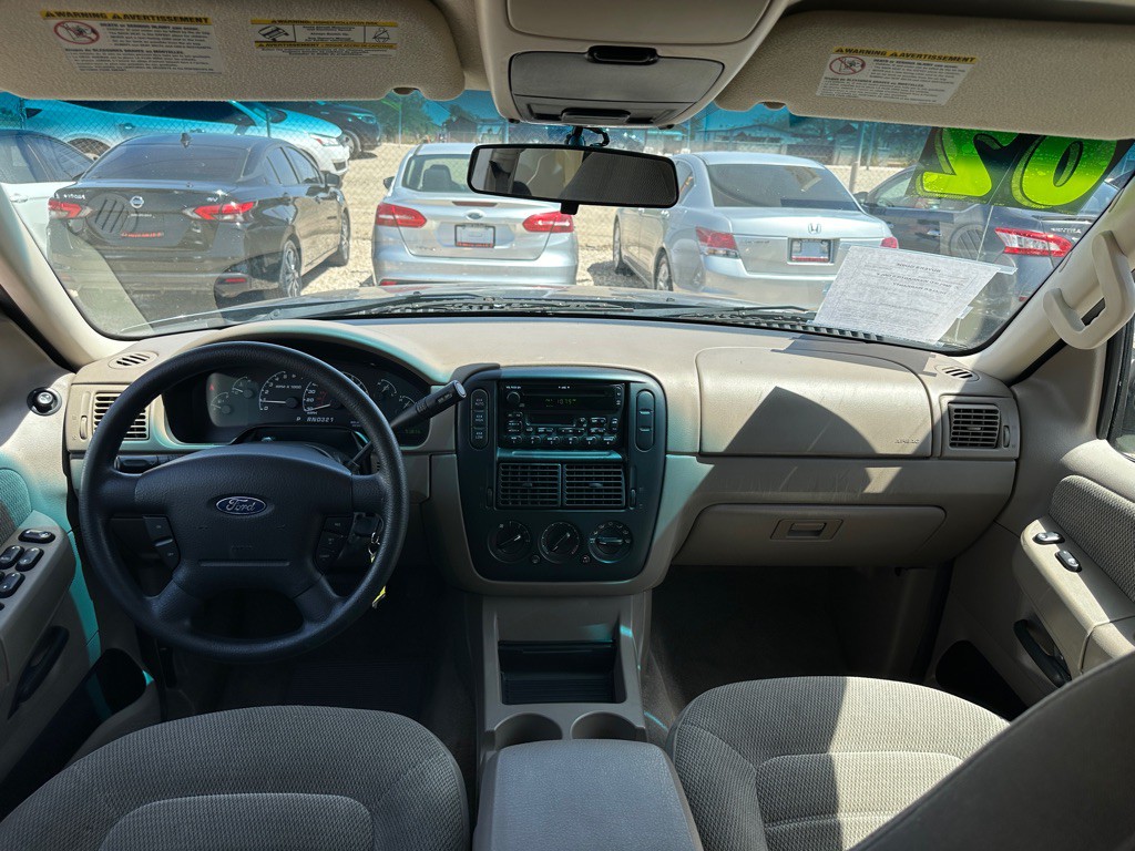 2002 Ford Explorer Image 13