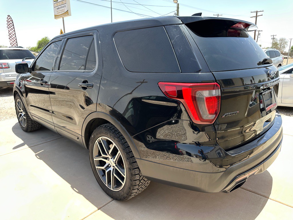2016 Ford Explorer Image 6