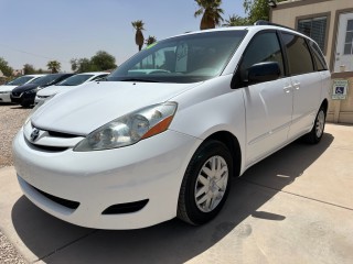 Image for 2010 Toyota Sienna CE ID: 6633557