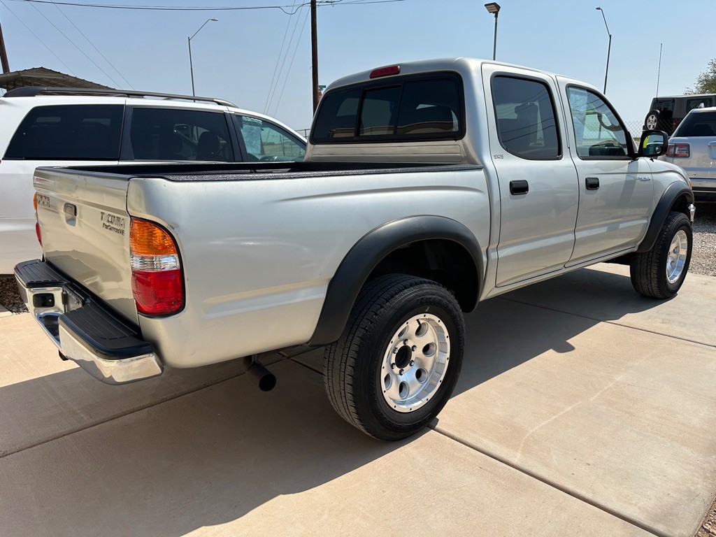 2003 Toyota Tacoma Image 4