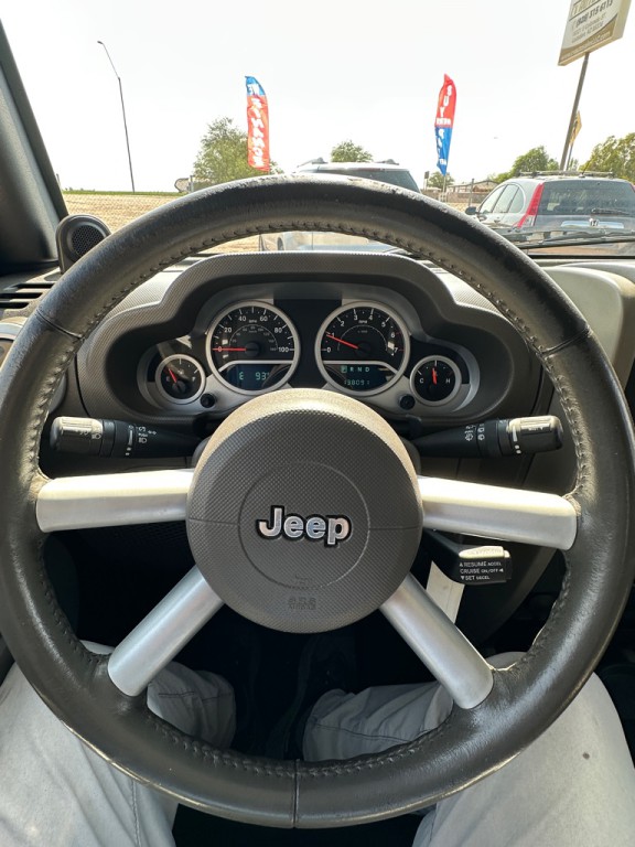 2009 Jeep Wrangler Image 12