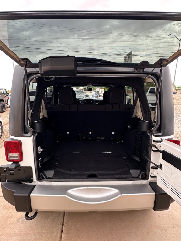 2017 Jeep Wrangler Unlimited Image 9