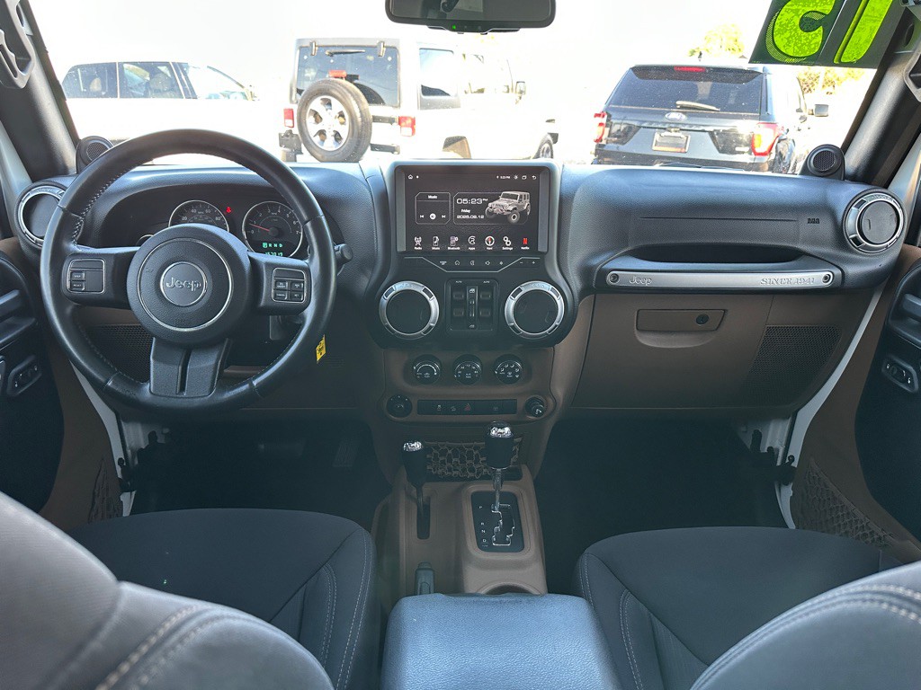 2013 Jeep Wrangler Unlimited Image 12
