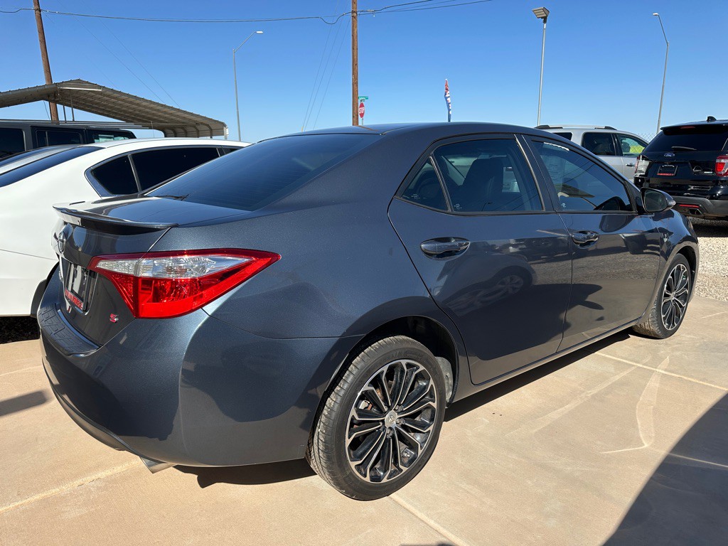 2016 Toyota Corolla Image 4