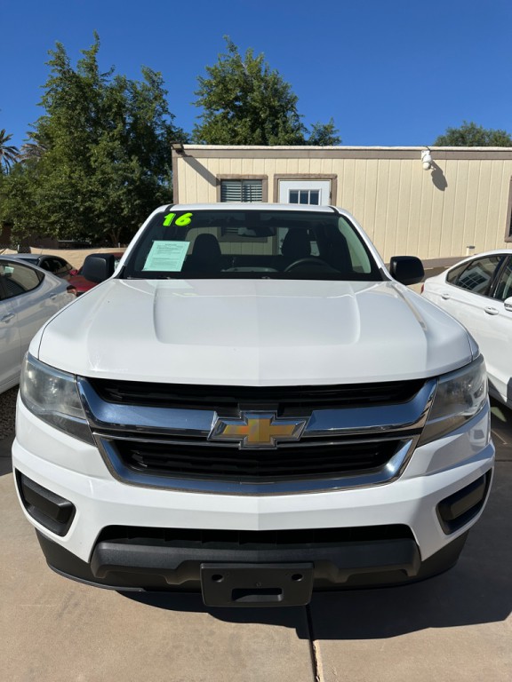 2016 Chevrolet Colorado Image 2