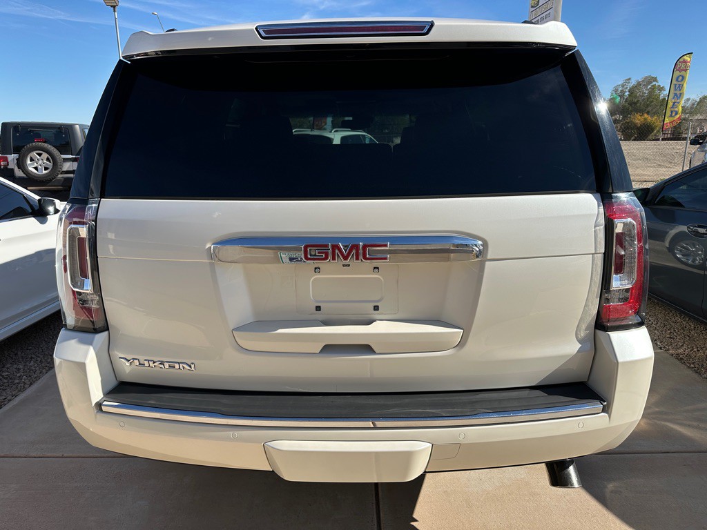 2015 GMC Yukon Image 5