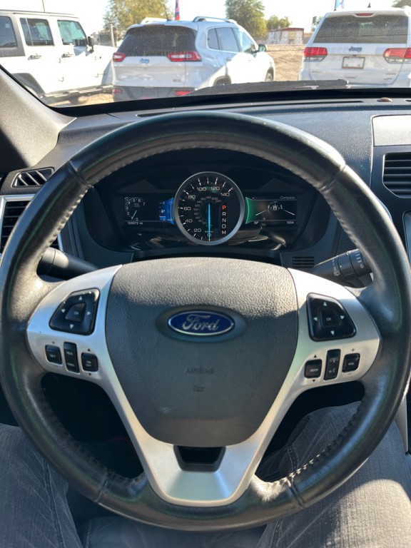 2015 Ford Explorer Image 13