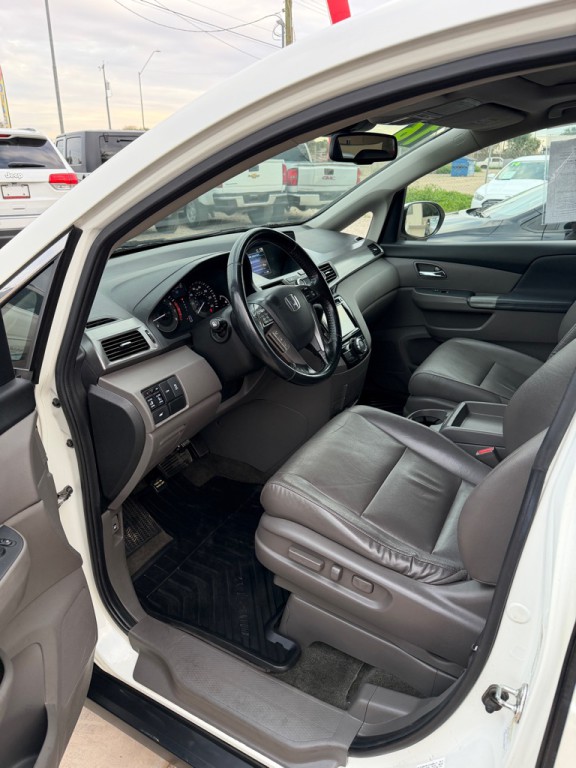 2016 Honda Odyssey Image 7