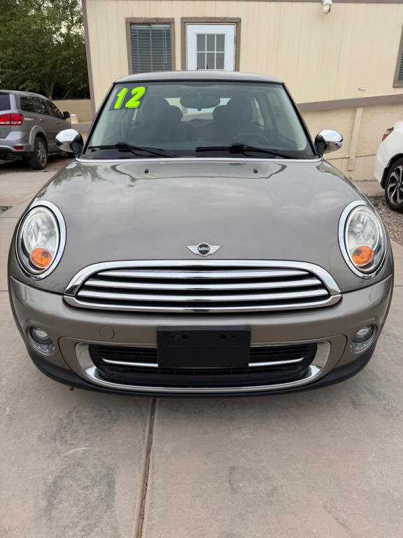 2012 MINI Cooper Image 2