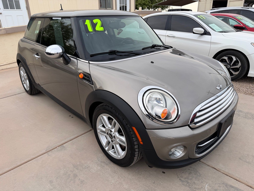 2012 MINI Cooper Image 3