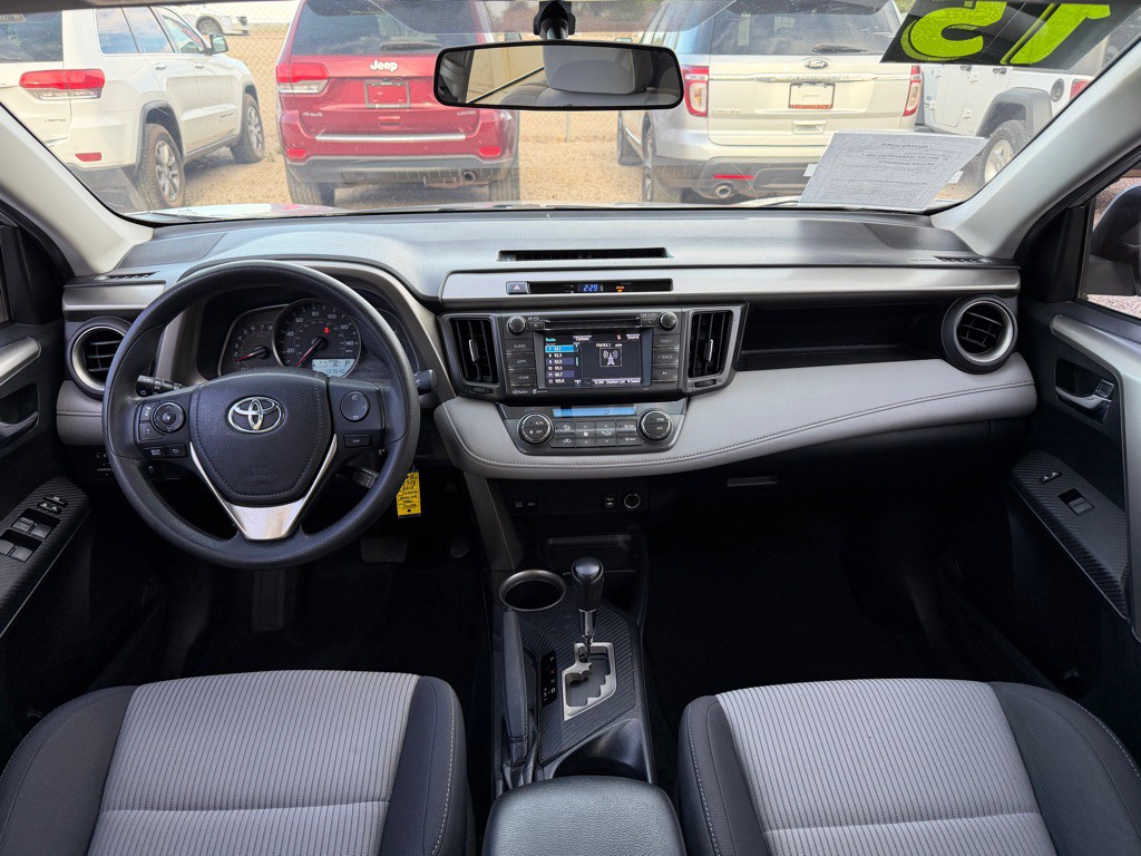 2015 Toyota Rav4 Image 12
