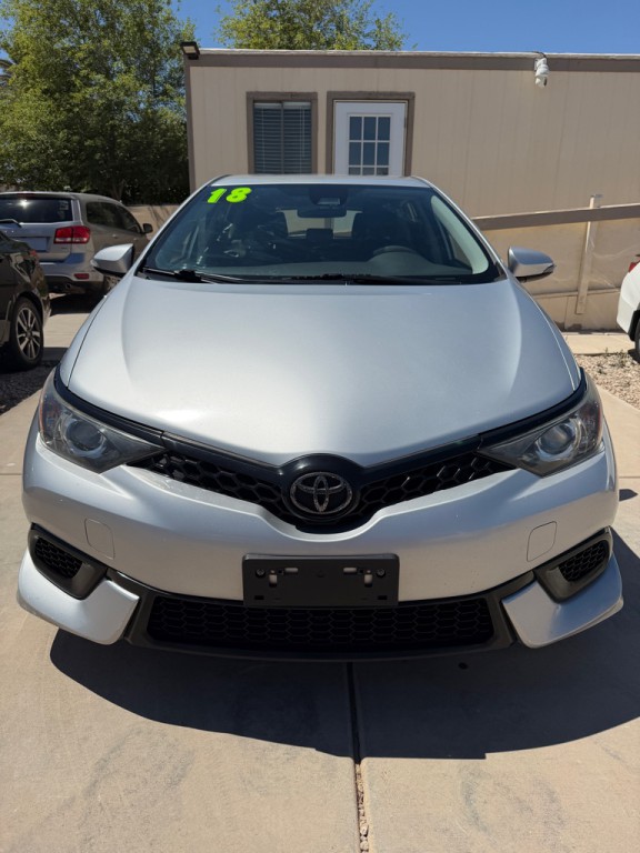 2018 Toyota Corolla Image 2
