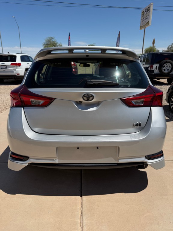2018 Toyota Corolla Image 5
