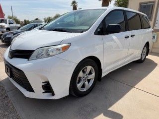 Image for 2019 Toyota Sienna 12VN ID: 7304196