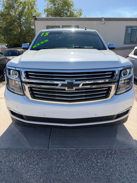 2015 Chevrolet Tahoe Image 2