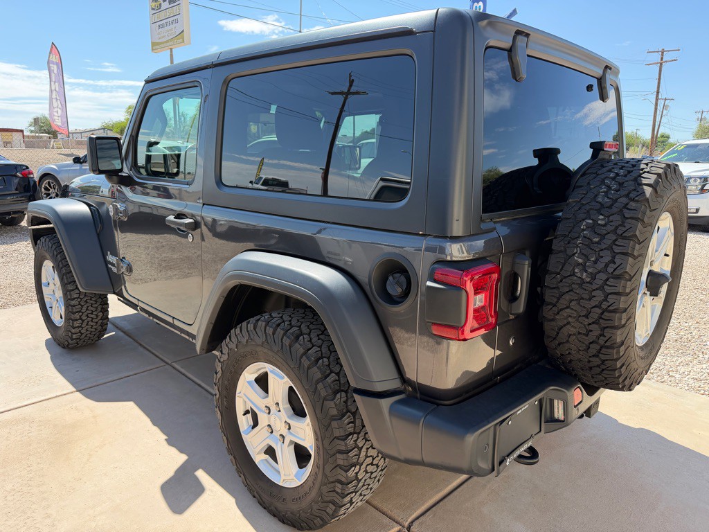 2020 Jeep Wrangler Image 6