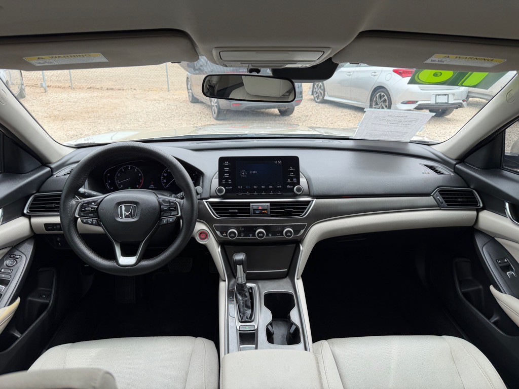 2018 Honda Accord Image 11