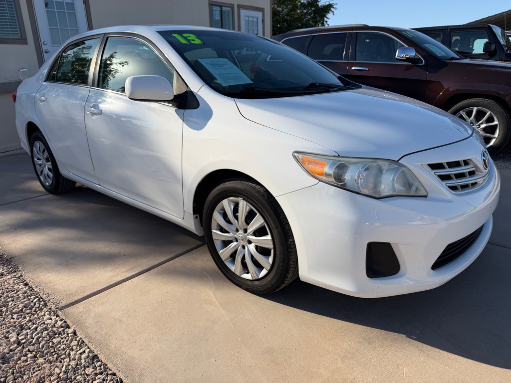 2013 Toyota Corolla Image 3