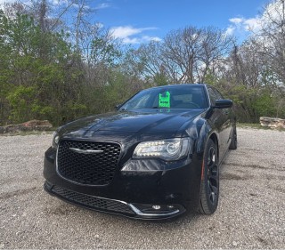 Image for 2019 Chrysler 300 S ID: 6537451