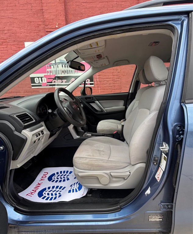 2016 Subaru Forester Image 4