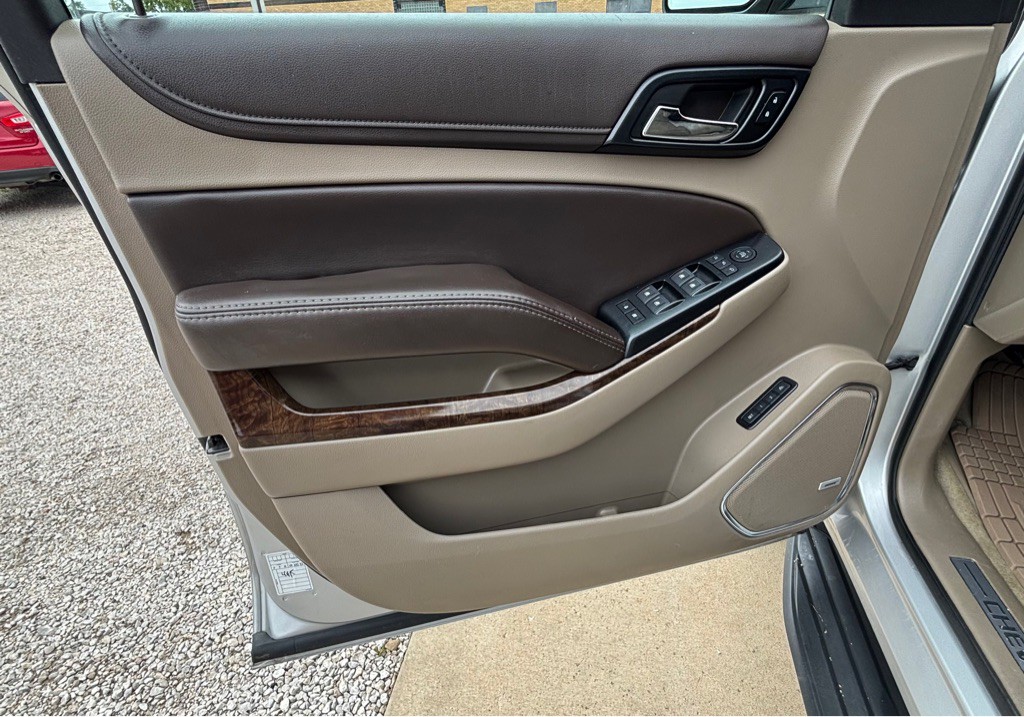 2018 Chevrolet Tahoe Image 3