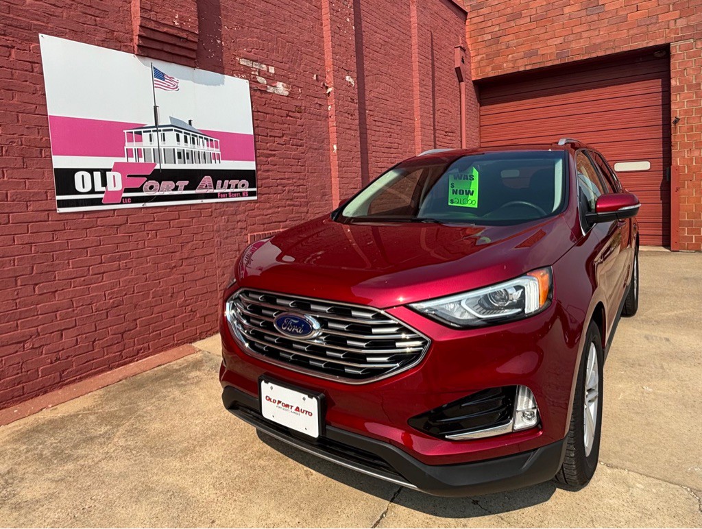2019 Ford Edge Image 1