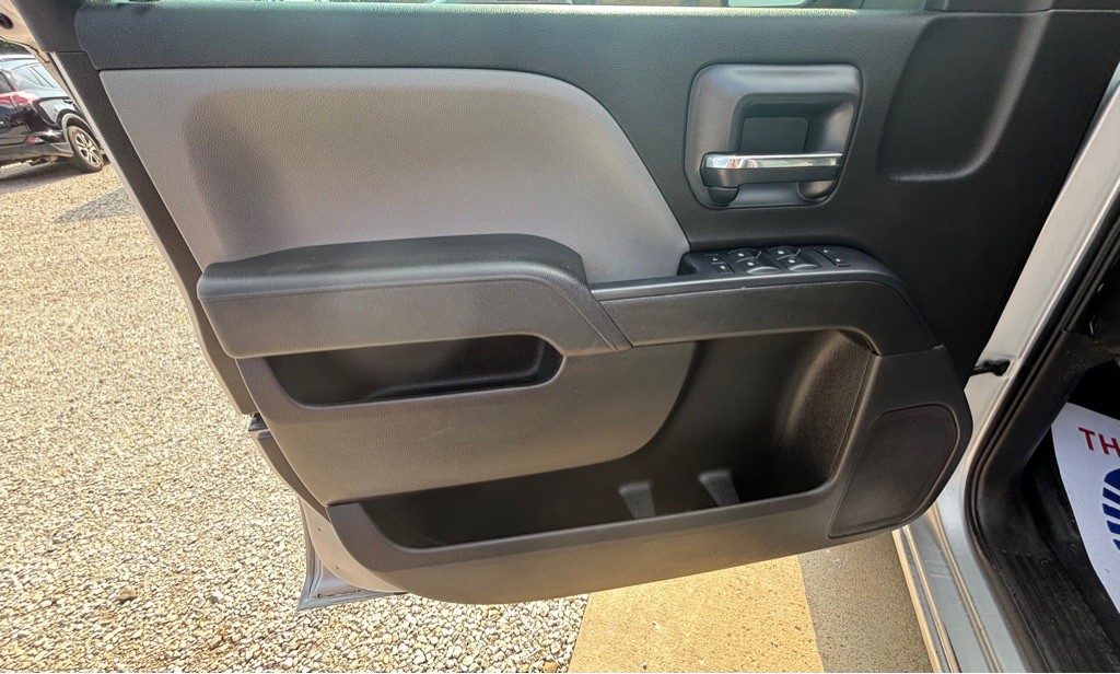 2016 Chevrolet Silverado 1500 Image 3