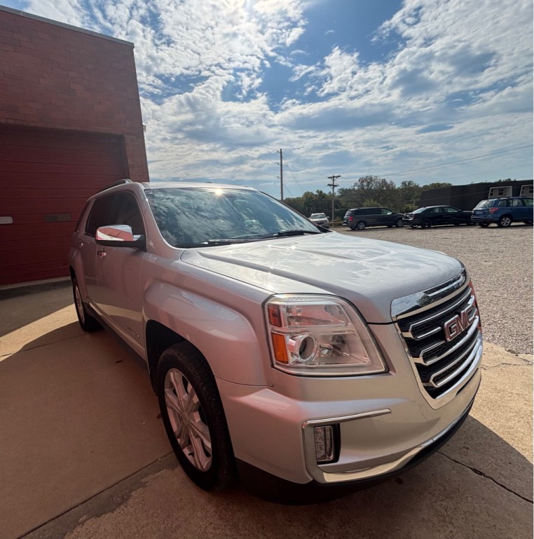 2017 GMC Terrain Image 9