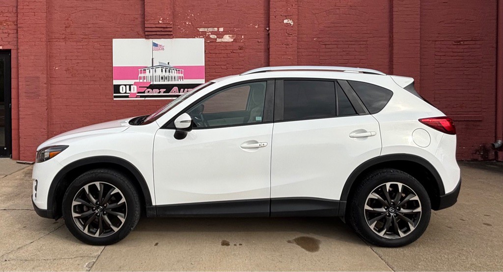 2016 Mazda CX-5 Image 2