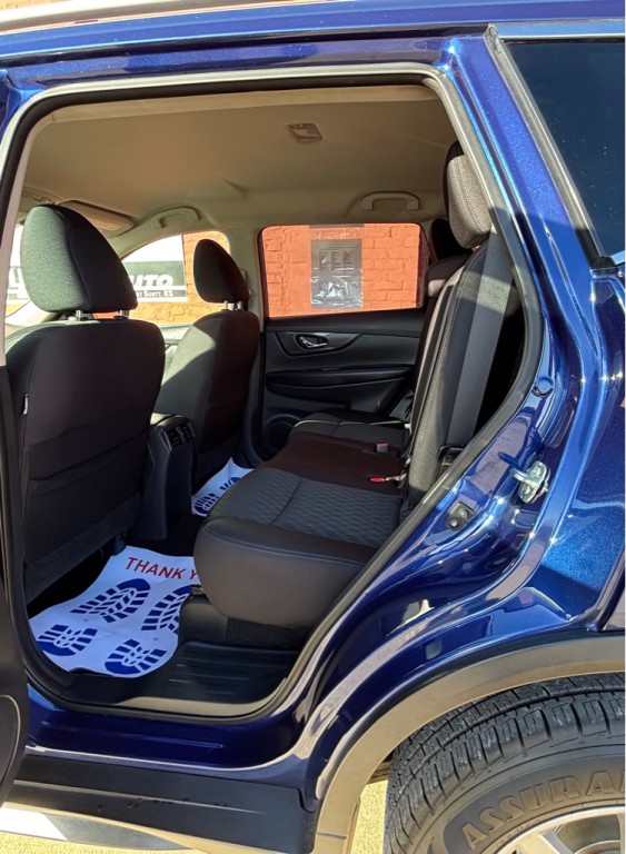 2017 Nissan Rogue Image 5