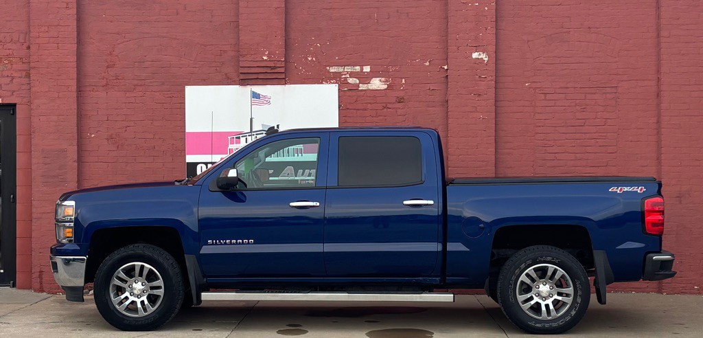 2014 Chevrolet Silverado 1500 Image 2