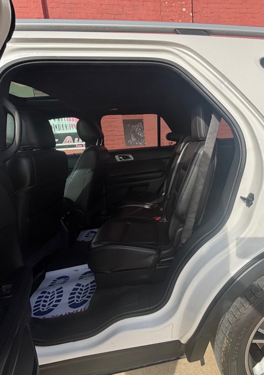 2014 Ford Explorer Image 6