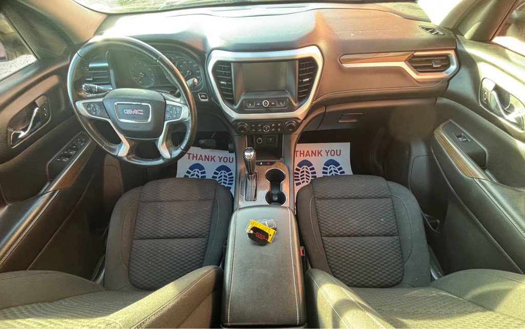 2018 GMC Acadia Image 7