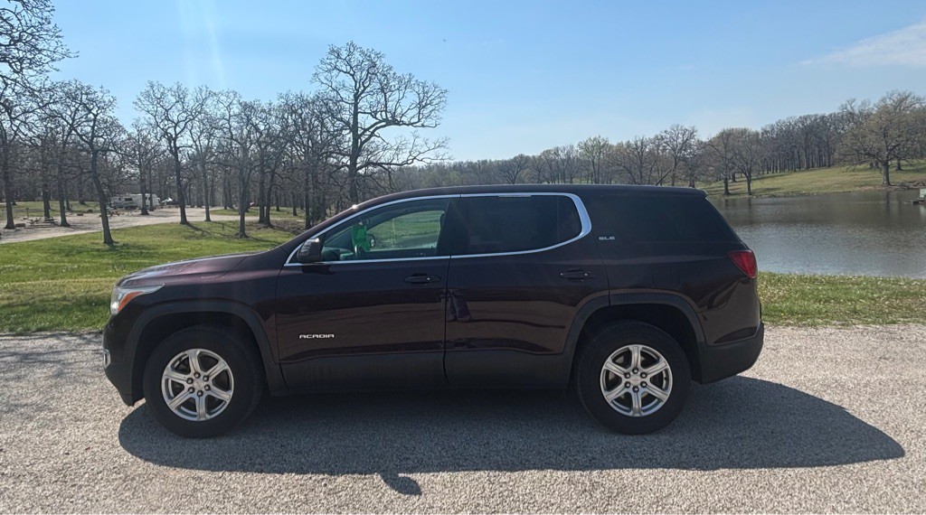 2018 GMC Acadia Image 7