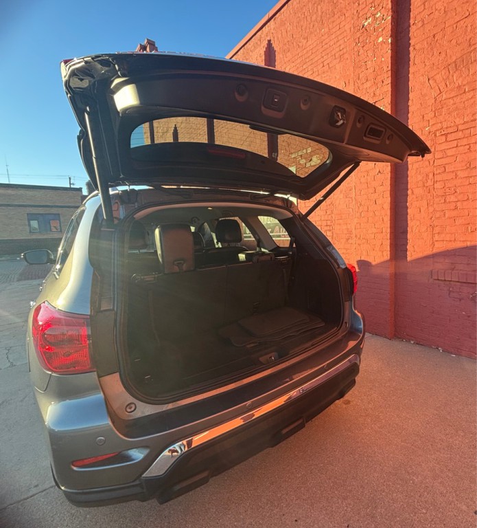 2019 Nissan Pathfinder Image 8