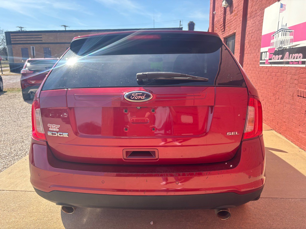 2014 Ford Edge Image 8