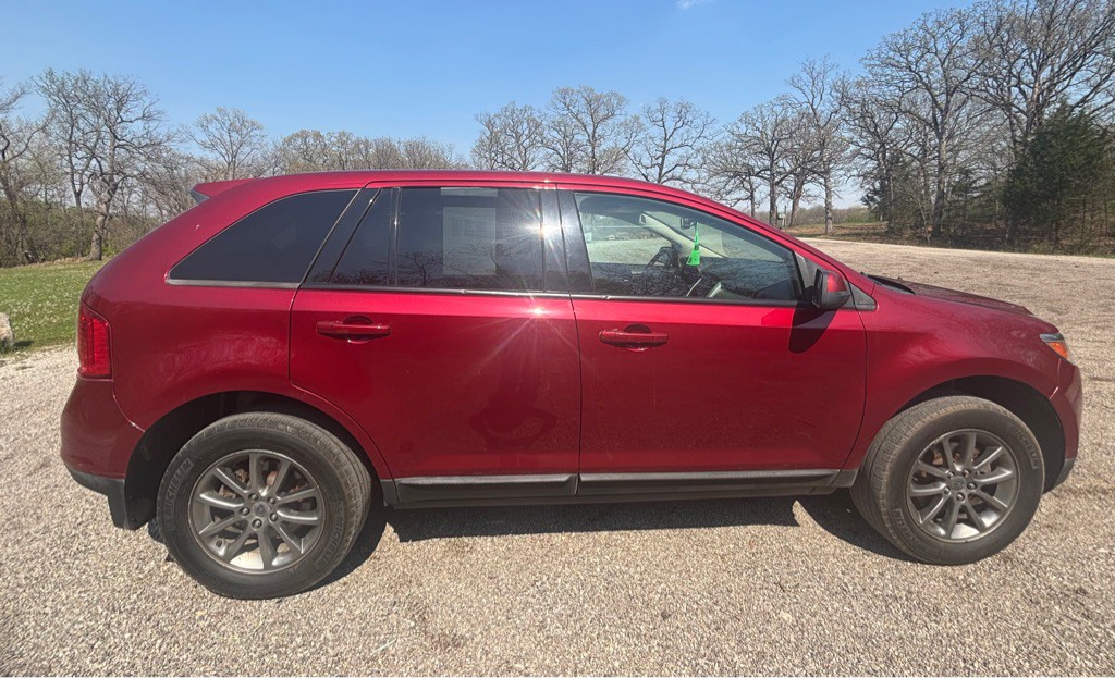 2014 Ford Edge Image 2