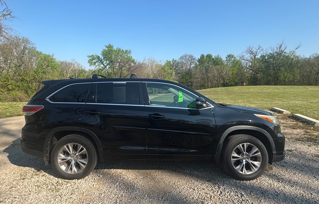 2015 Toyota Highlander Image 7