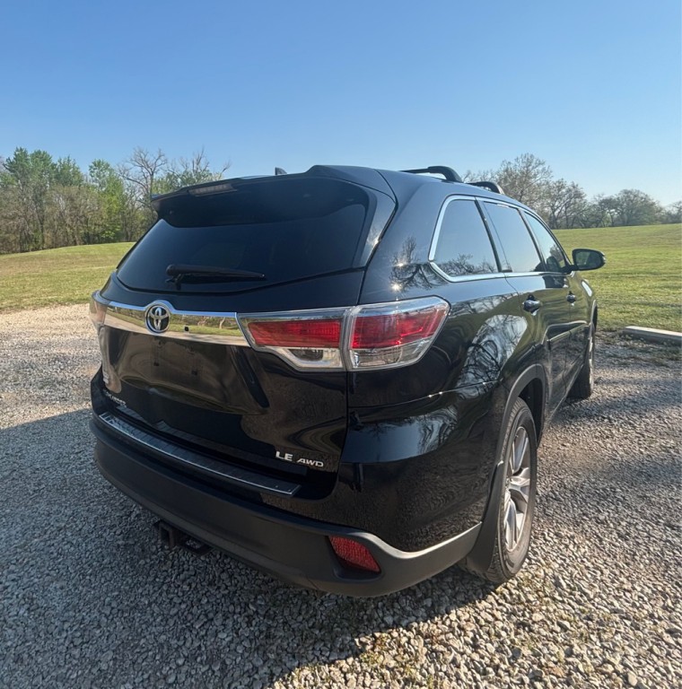 2015 Toyota Highlander Image 8