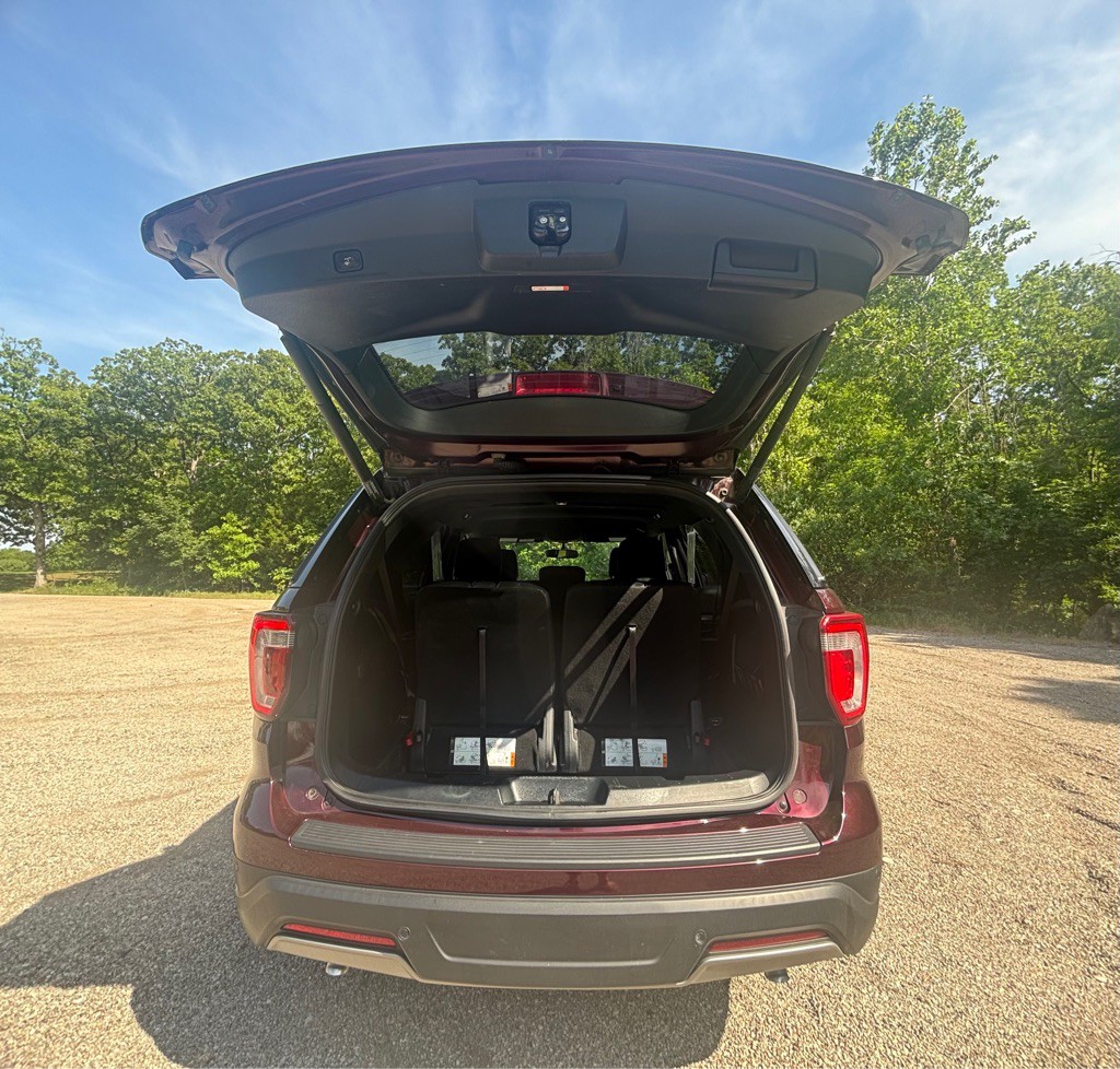 2019 Ford Explorer Image 7