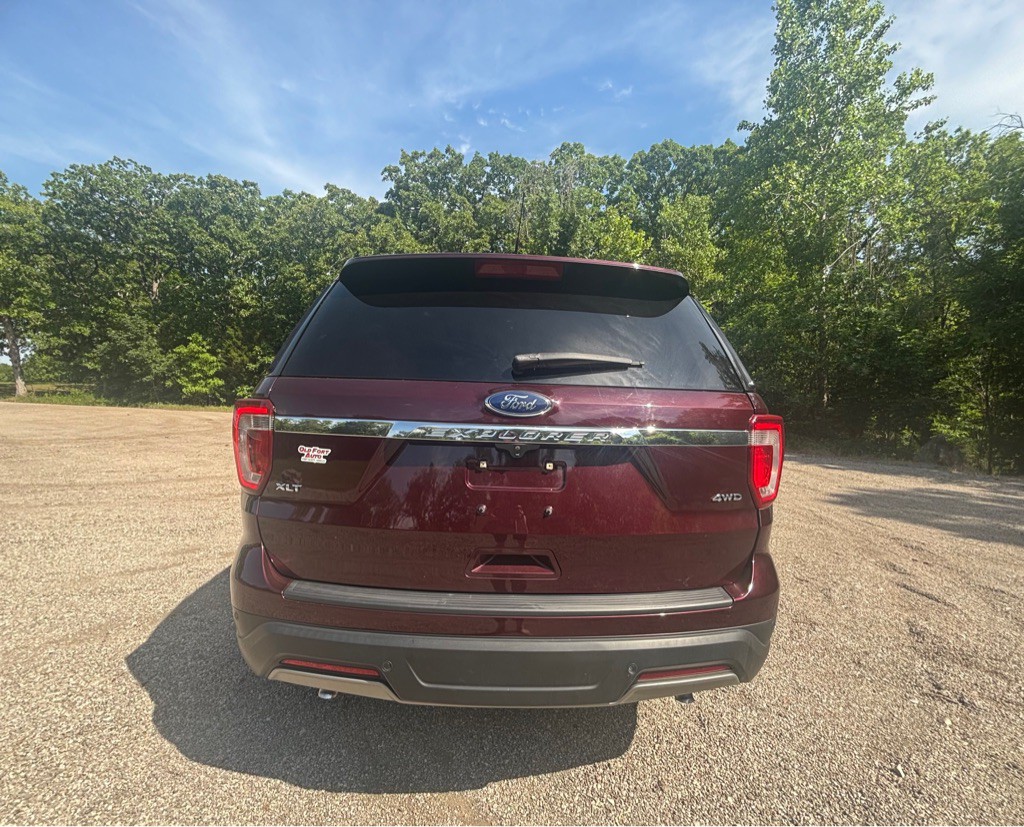 2019 Ford Explorer Image 8