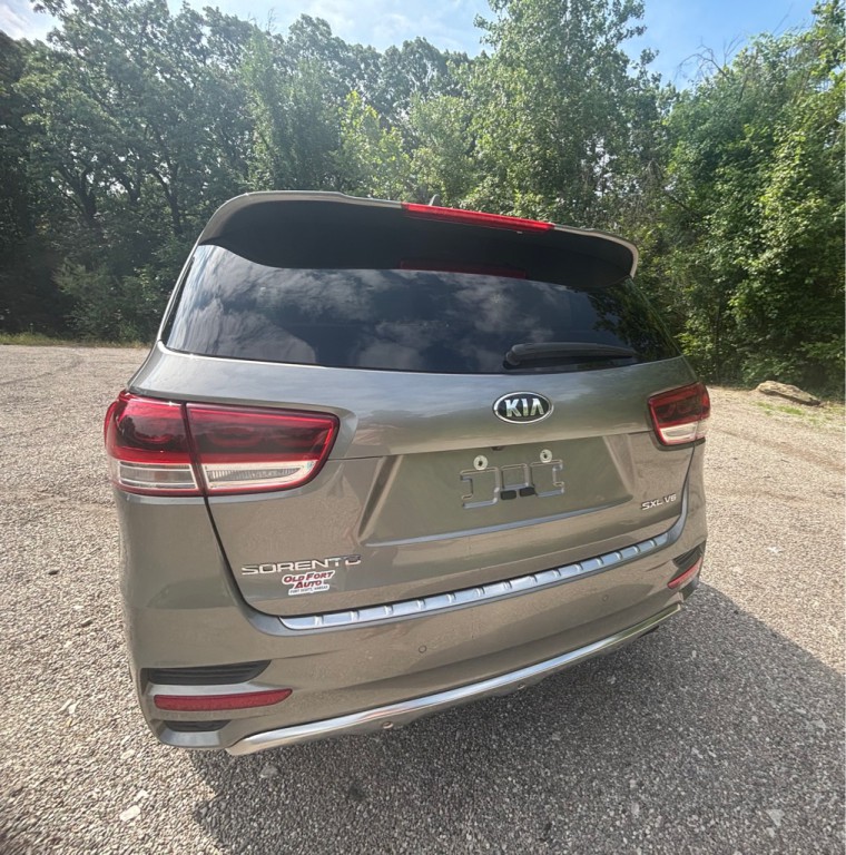 2018 Kia Sorento Image 8