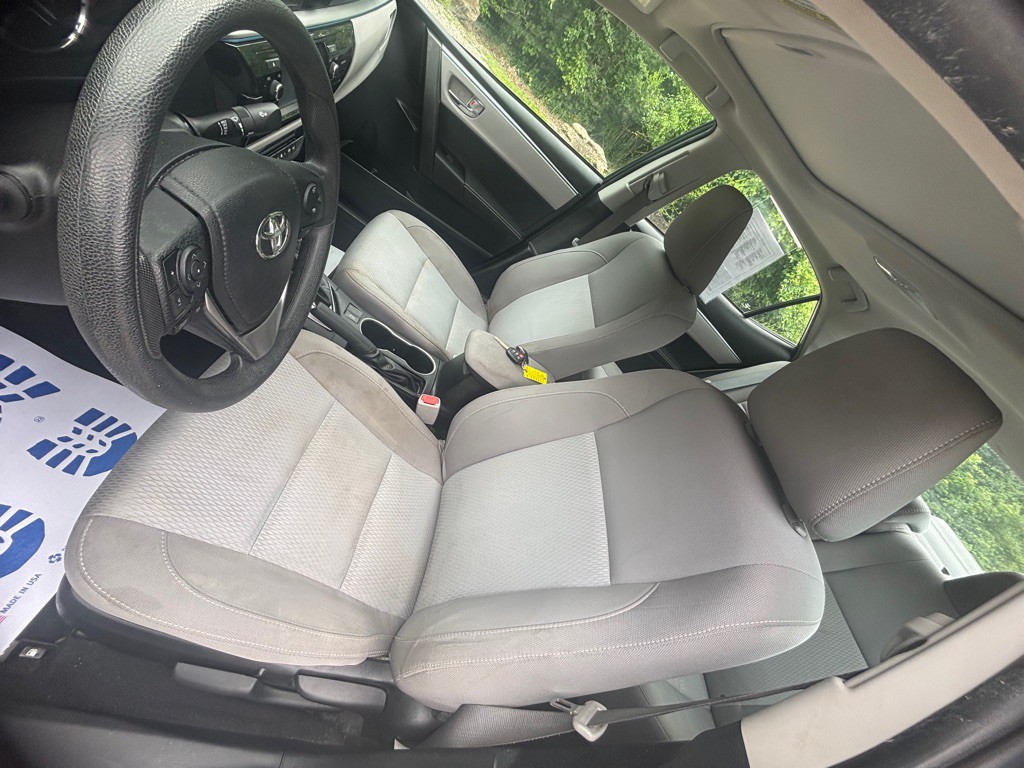 2016 Toyota Corolla Image 3