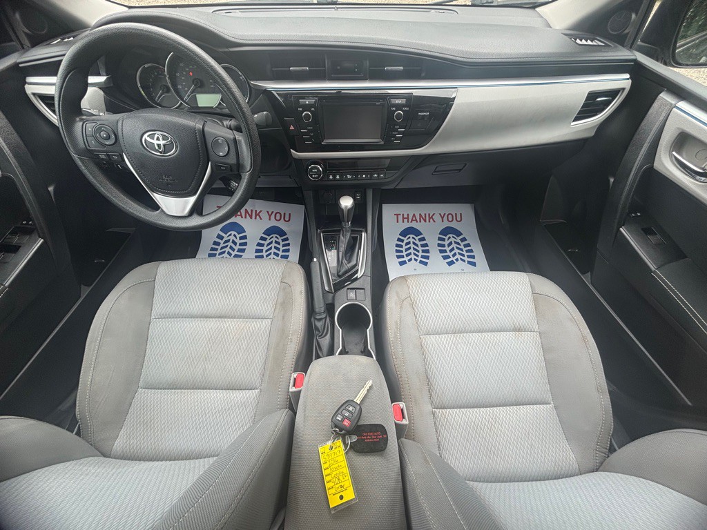 2016 Toyota Corolla Image 5