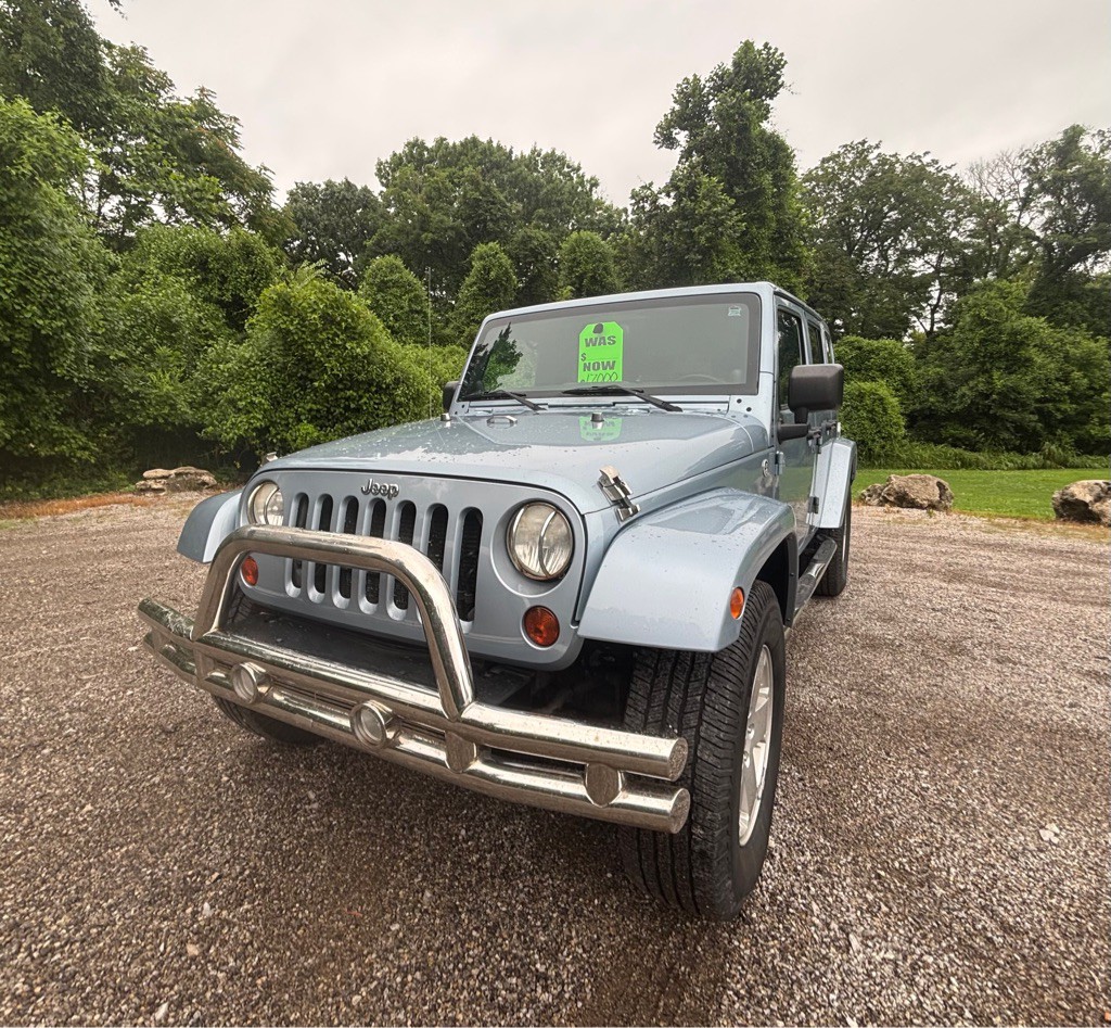 2012 Jeep Wrangler Unlimited Image 1