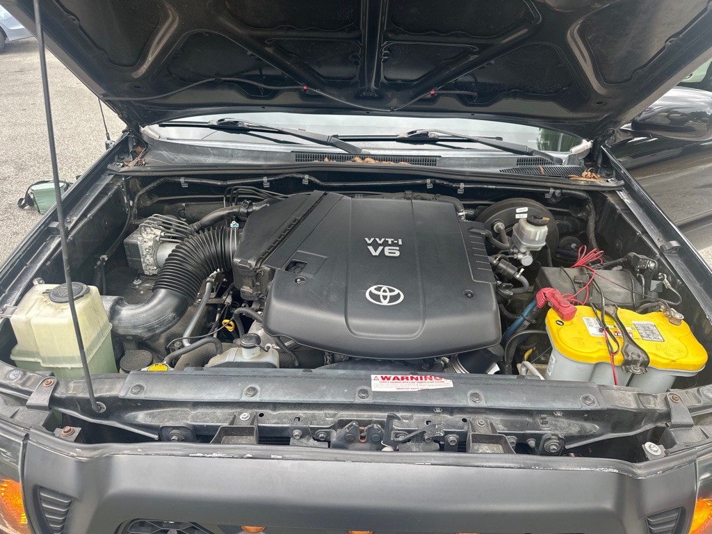 2010 Toyota Tacoma Image 9