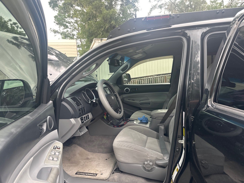 2010 Toyota Tacoma Image 15