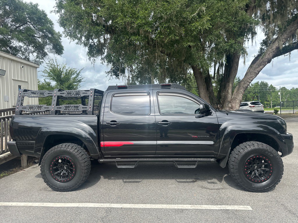 2010 Toyota Tacoma Image 16
